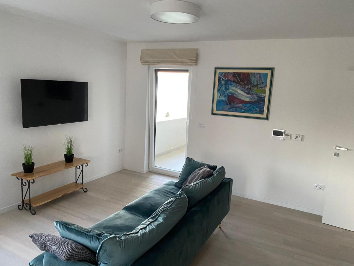 Apartman Neo Kantrida Рийека Екстериор снимка
